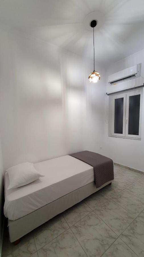 Alexandra'S Boutique House Apartment Triovasalos Ngoại thất bức ảnh